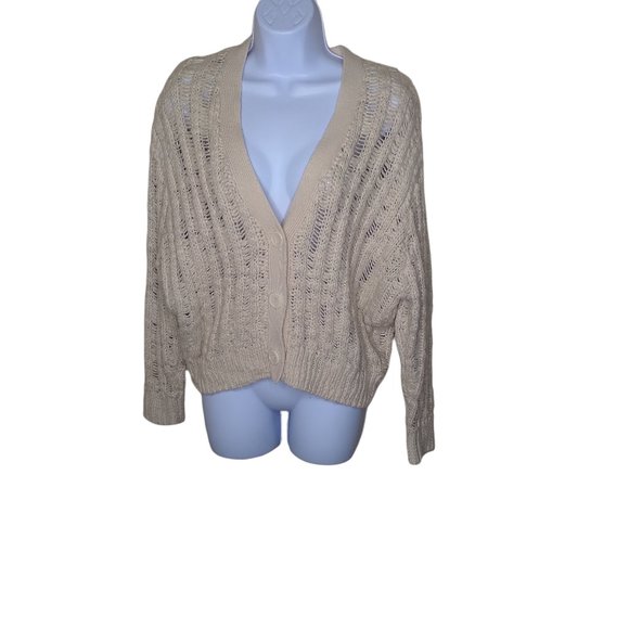 Urban Outfitters Sweaters - Urban Outfitters cropped knit cardigan